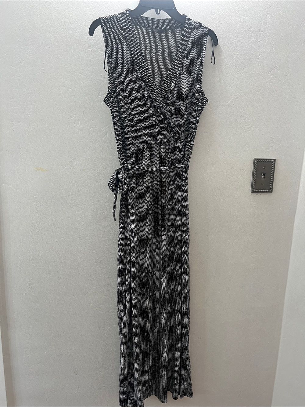 Sleeveless Black & White Wrap Maxi Dress with Belt